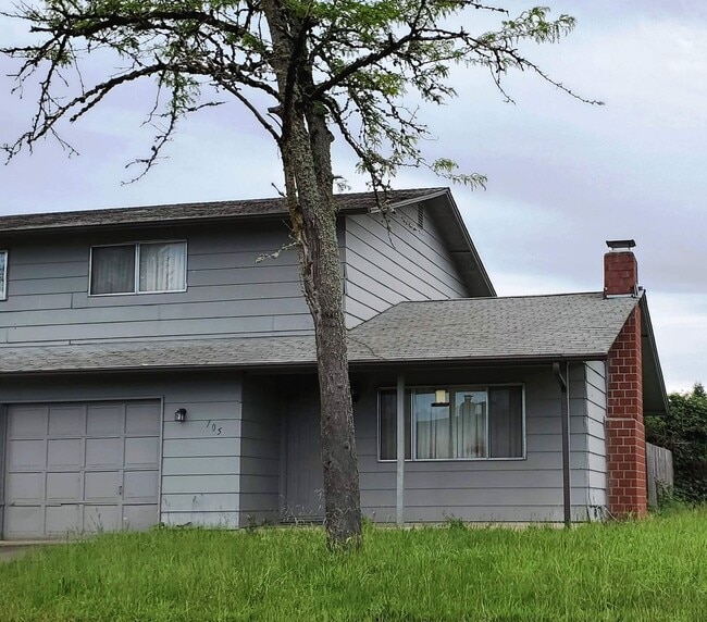 Building Photo - 705n52 Unit 707