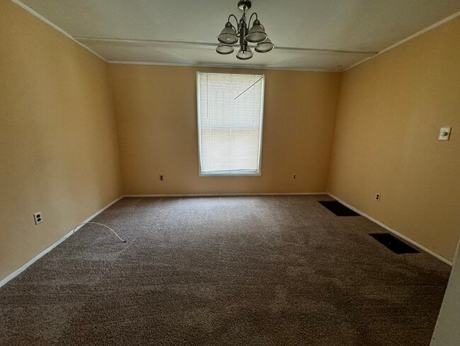 Dining room - 301 S Pleasant St Unit 301 S Pleasant- Lower