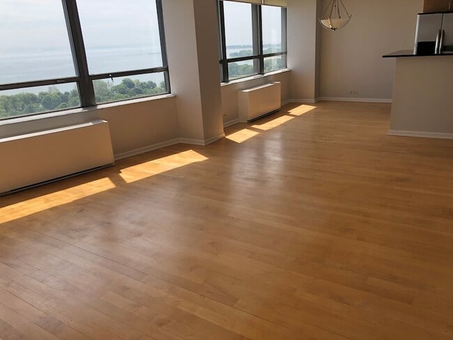 Photo - 5701 N Sheridan Rd Unit 18T