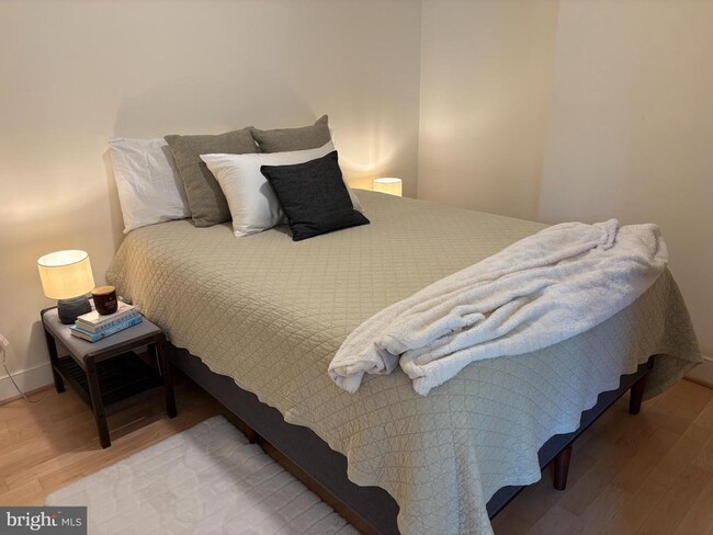 Photo - 4101 Albemarle St NW Unit 541