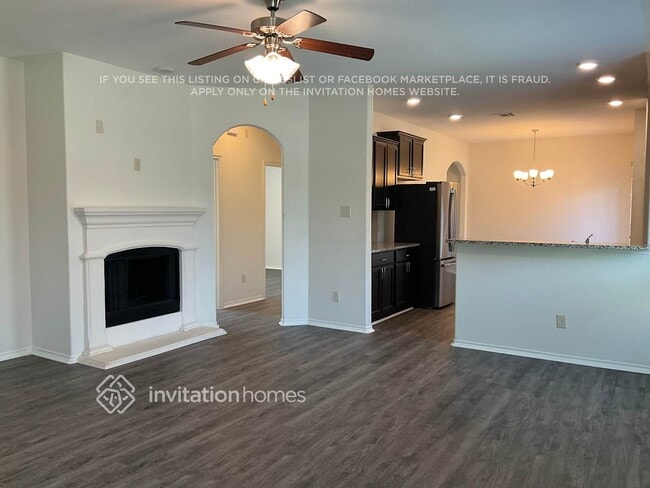 Photo - 1336 Red River Dr