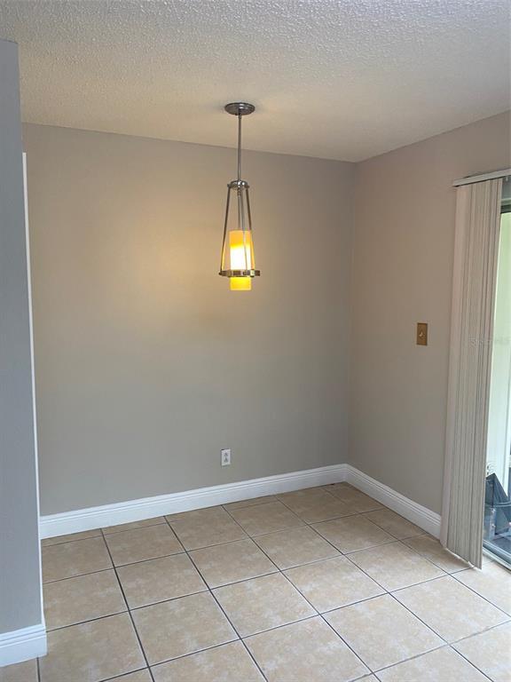 Photo - 130 Rhoden Ln