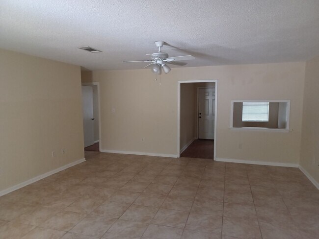 Photo - Beautiful 3bd/2ba home ready to rent