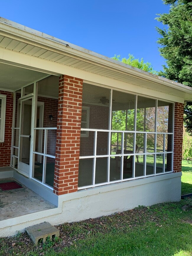 Photo - 2009 Mimosa Dr