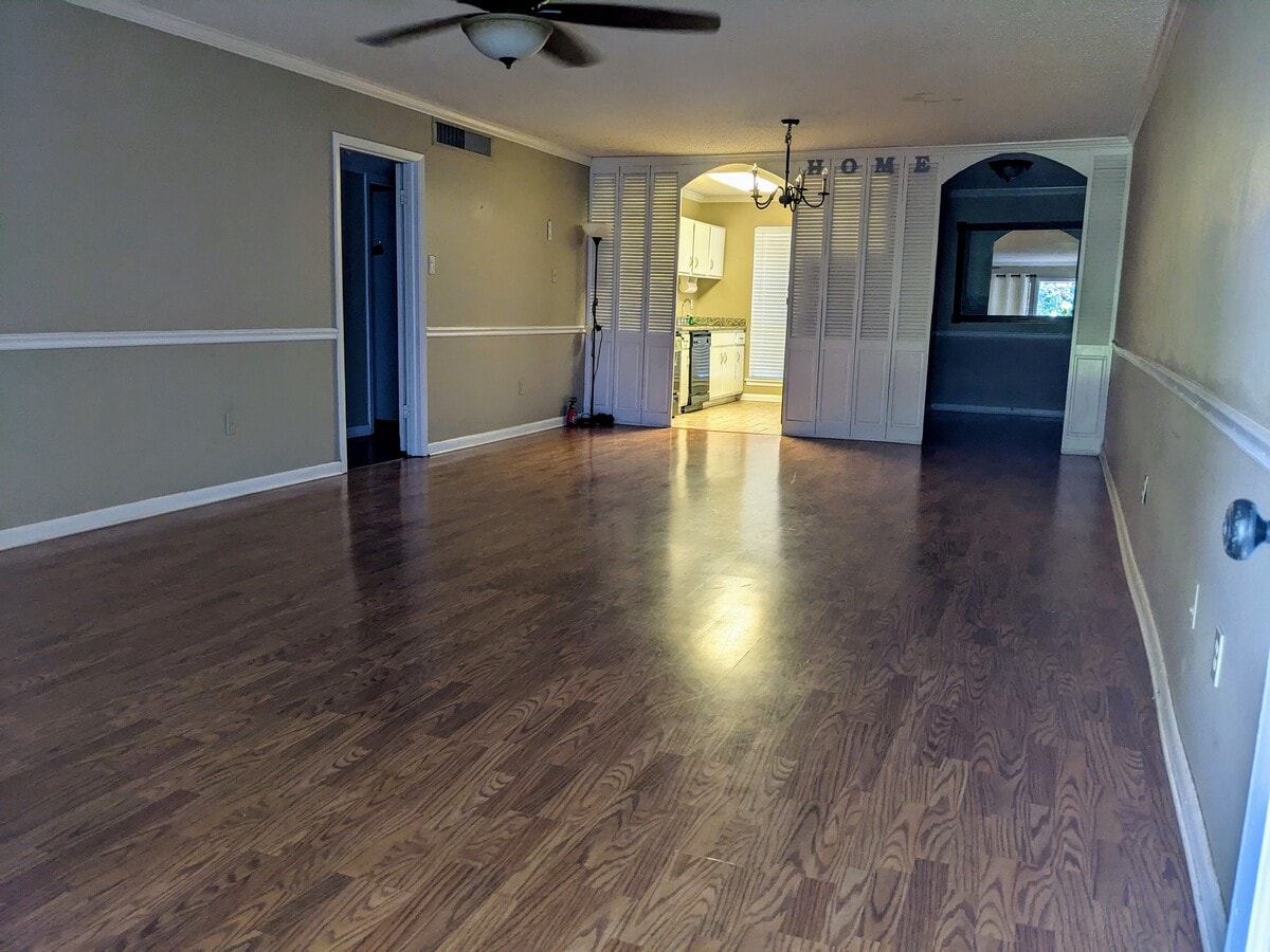 Photo - 10442 Jefferson Hwy Unit # F