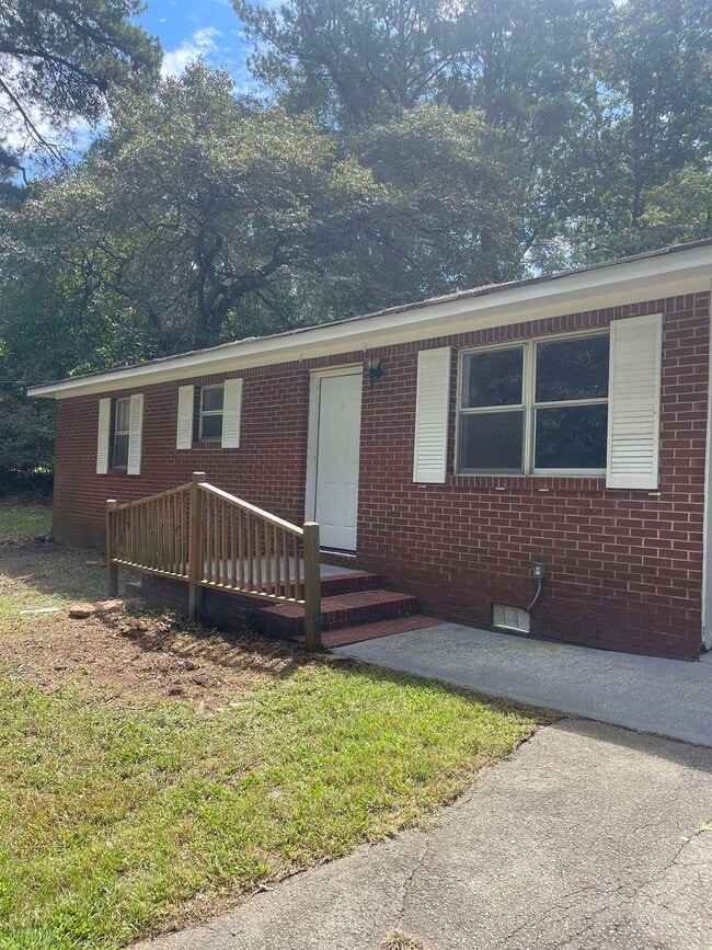 Photo - 44 Armstead Dr