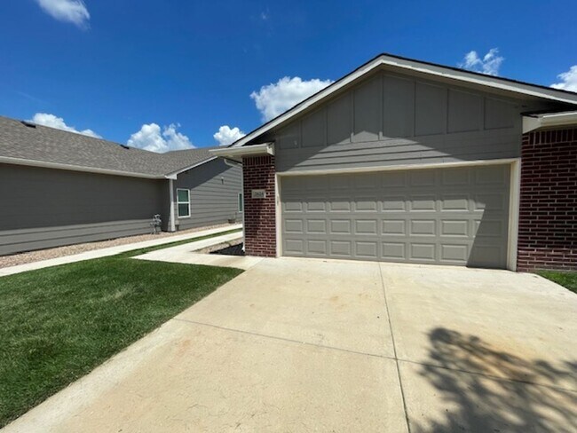Photo - For Rent – Charming 3 Bed | 2 Bath Home wi...