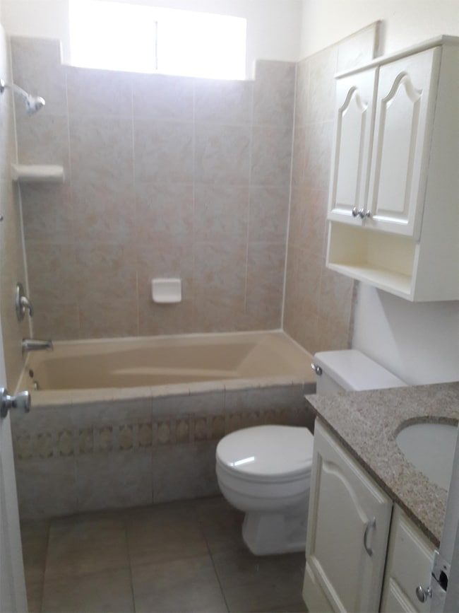 Photo - 2913 Sugarpine Way