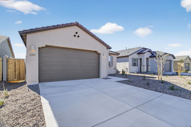 Photo - Modern 3BR Living with Resort-Style Amenities in Magma Vista Ranch