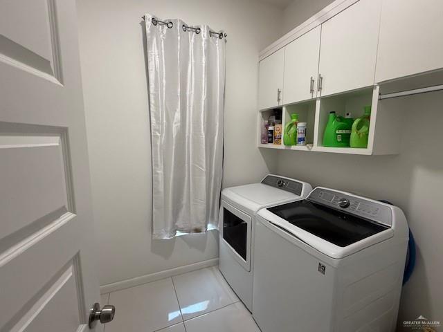 1404 E Danielle St