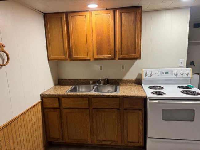 Photo - 335 E Campbell Ave Unidad C