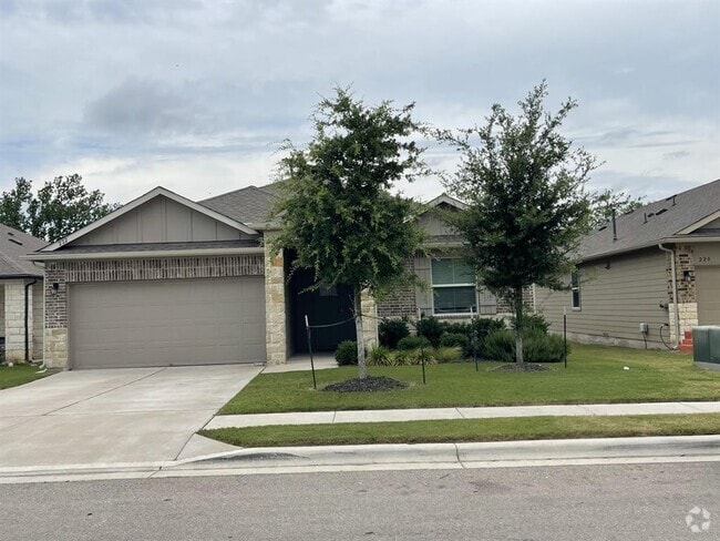 Building Photo - 222 Baron Creek Trail Rental
