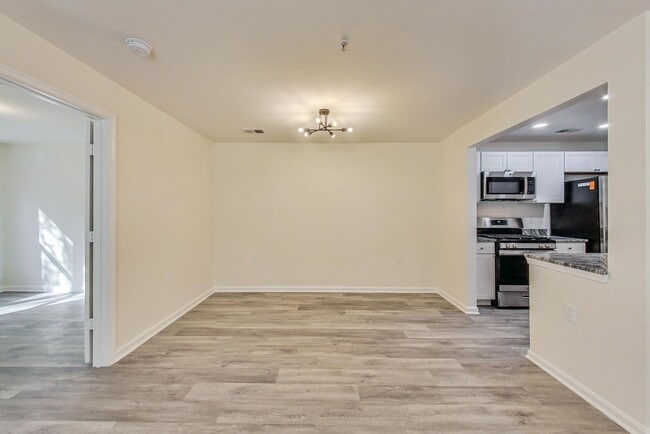 Photo - Beautiful - Ground Floor 3/2 condo in Rockville Unit 4