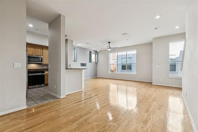 Photo - 4307 McKinney Ave Unidad 14