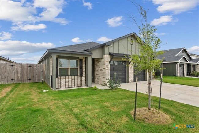 Building Photo - 5807 Betty Lou Dr