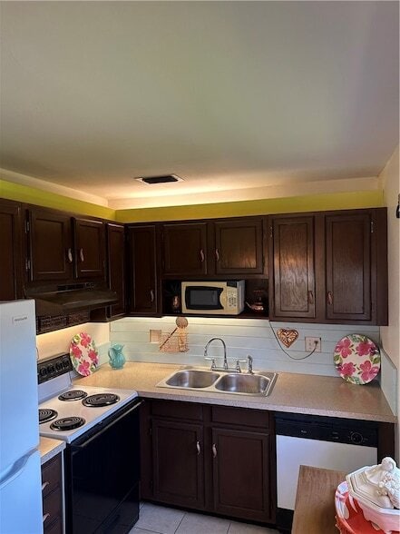 Photo - 16 Vista Palm Ln Unidad 205