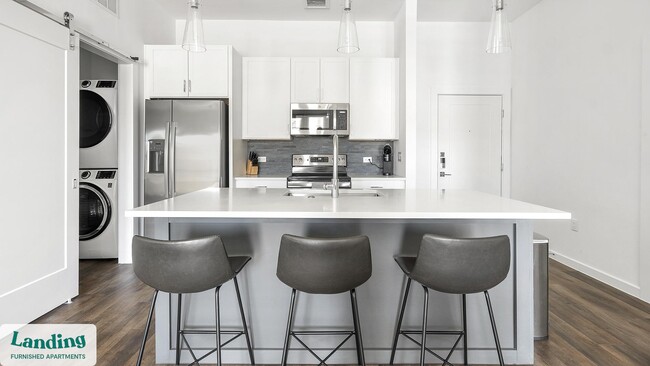 Photo - 5511 Caprock Smt Dr Unidad 2206