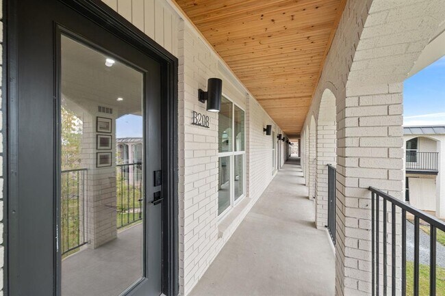 Photo - 5911 Sheridan Ave Unit B107