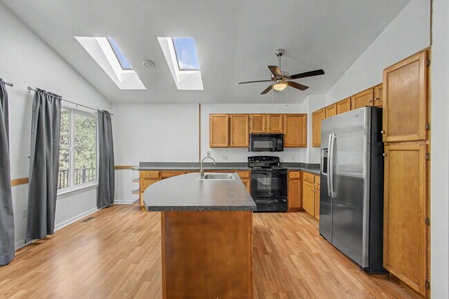 Photo - 3731 Shefield Dr