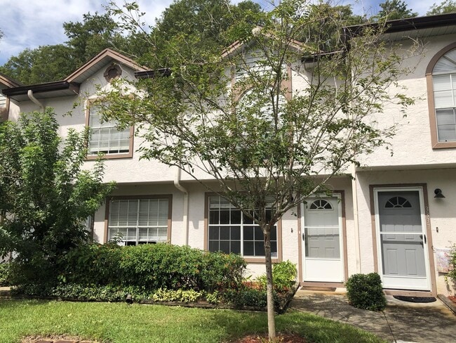 Building Photo - 3375 Fox Hunt Dr Rental