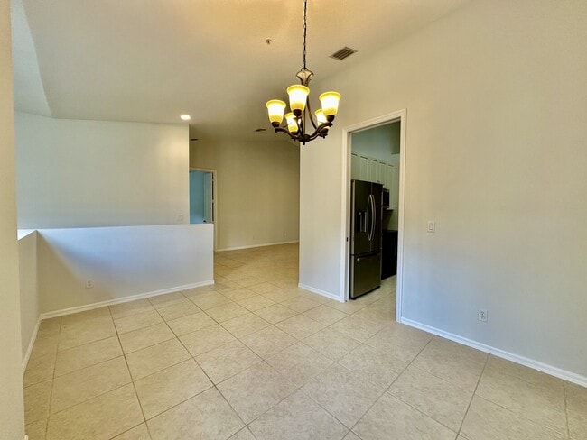 Photo - 1425 Mariposa Cir Unit 202