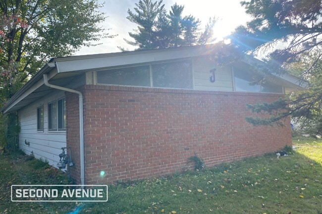 Photo - 2280 Cherry Ln