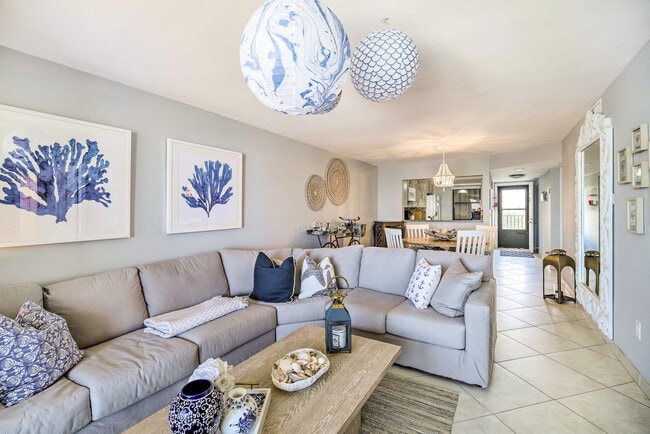 4250 North Highway A1A-SI FL10-ID1546332P