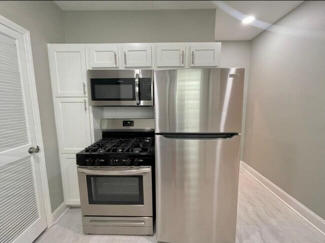 Photo - 929 S Jackson St