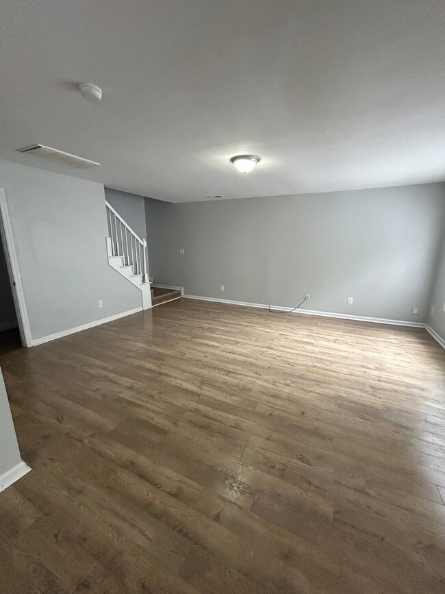 644 Coleman St Unidad 2