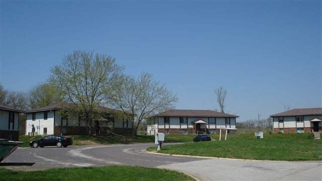 2 Bedroom Apartments For Rent In Sedalia Mo Forrent Com