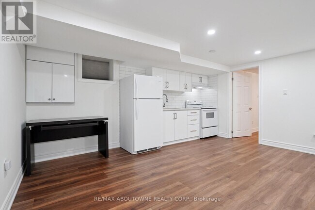 Photo - 436 Concord Ave