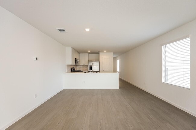 Photo - 1521 Pile Trl