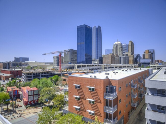 Building Photo - Military/First Responder Discount Availabl... Rental