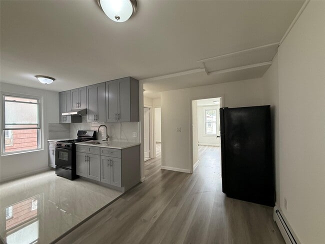 Photo - 60-90-90 60th Rd Apartment