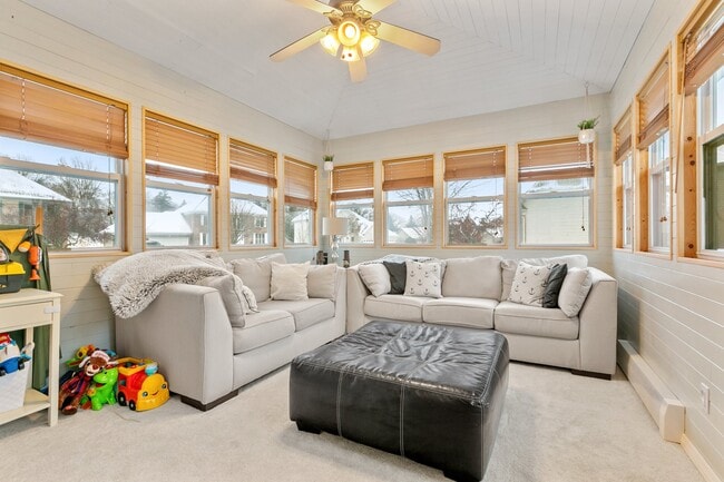 Photo - 8633 Carriage Hill Ct