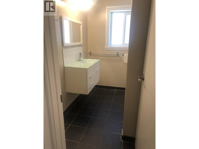 Photo - 21XX W 49th Ave