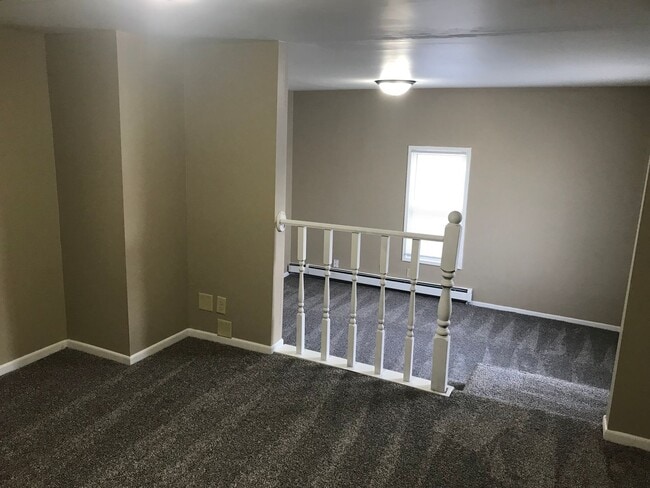 Photo - 812 E 7th St Unit A