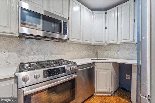 Photo - 3267 N St NW Unit 2