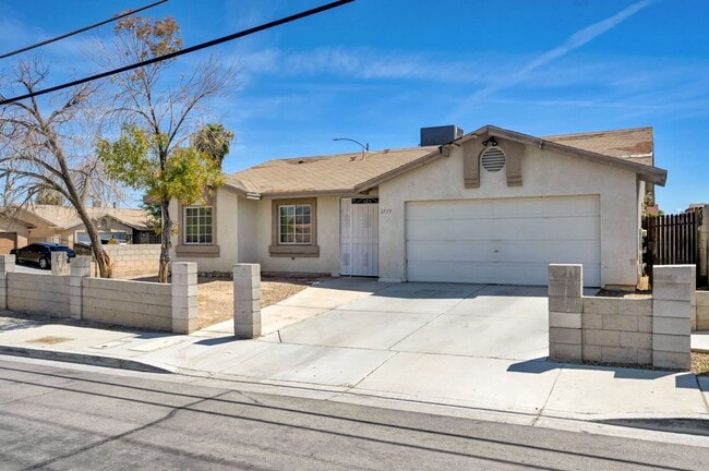 Photo - 2739 E Colton Ave
