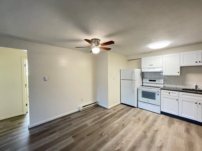 Photo - 181 Loudon Rd Unit 203