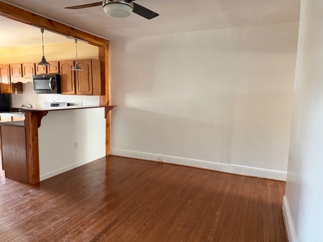 Photo - 433 N Pine St Unit 2