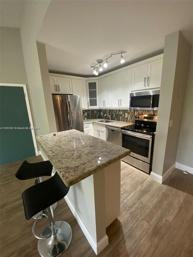 Photo - 10725 Cleary Blvd Condo Unit 304