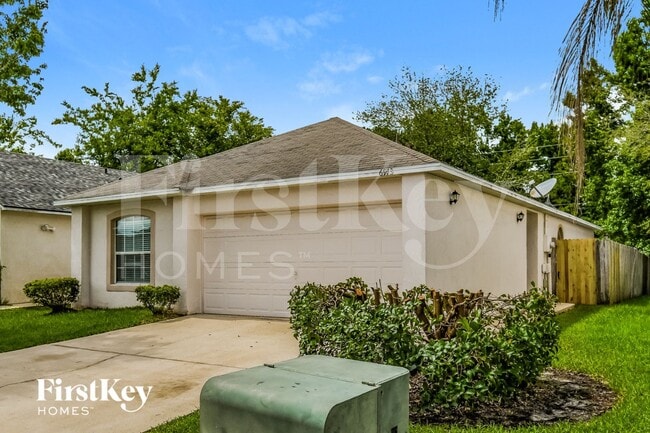 Photo - 6913 Playpark Trail