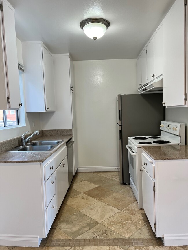 Photo - 1417 14th St Unit 2