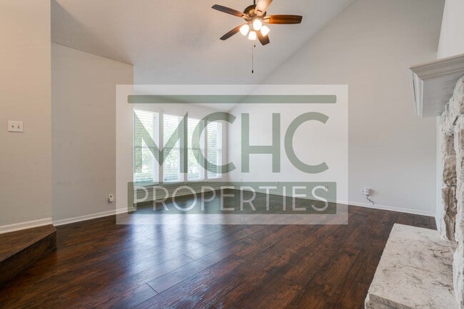 Photo - 15469 Foster