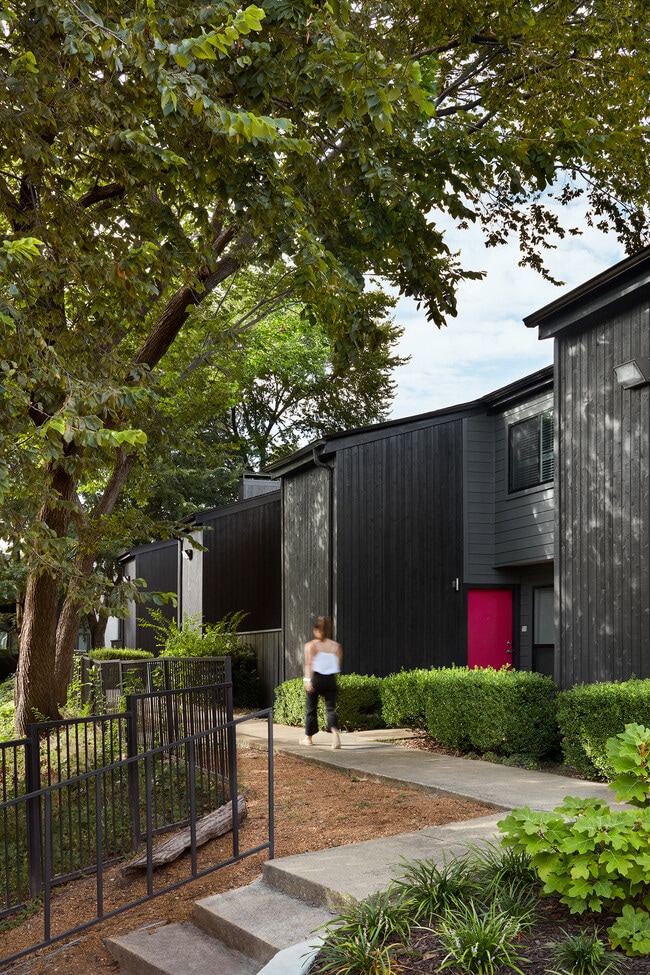 AVA Apartments Dallas, TX