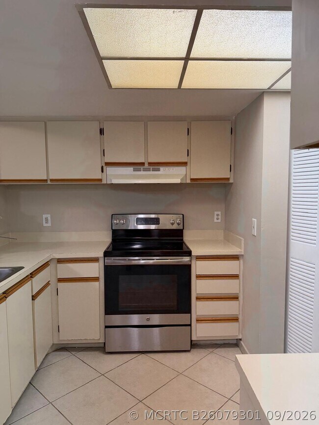 9066 W Atlantic Blvd Unit 413