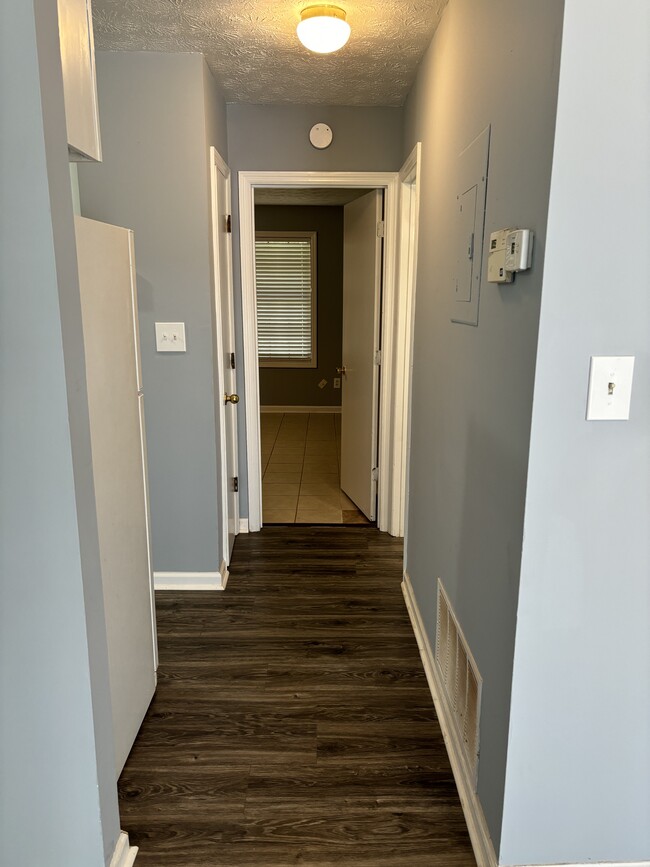 Hallway - 1565 Cannonball Ct Condo