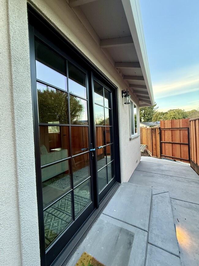 Photo - 14 Dubost Ct