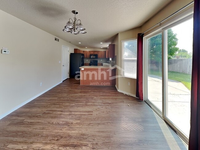 Photo - 191 W Tehuti Ct